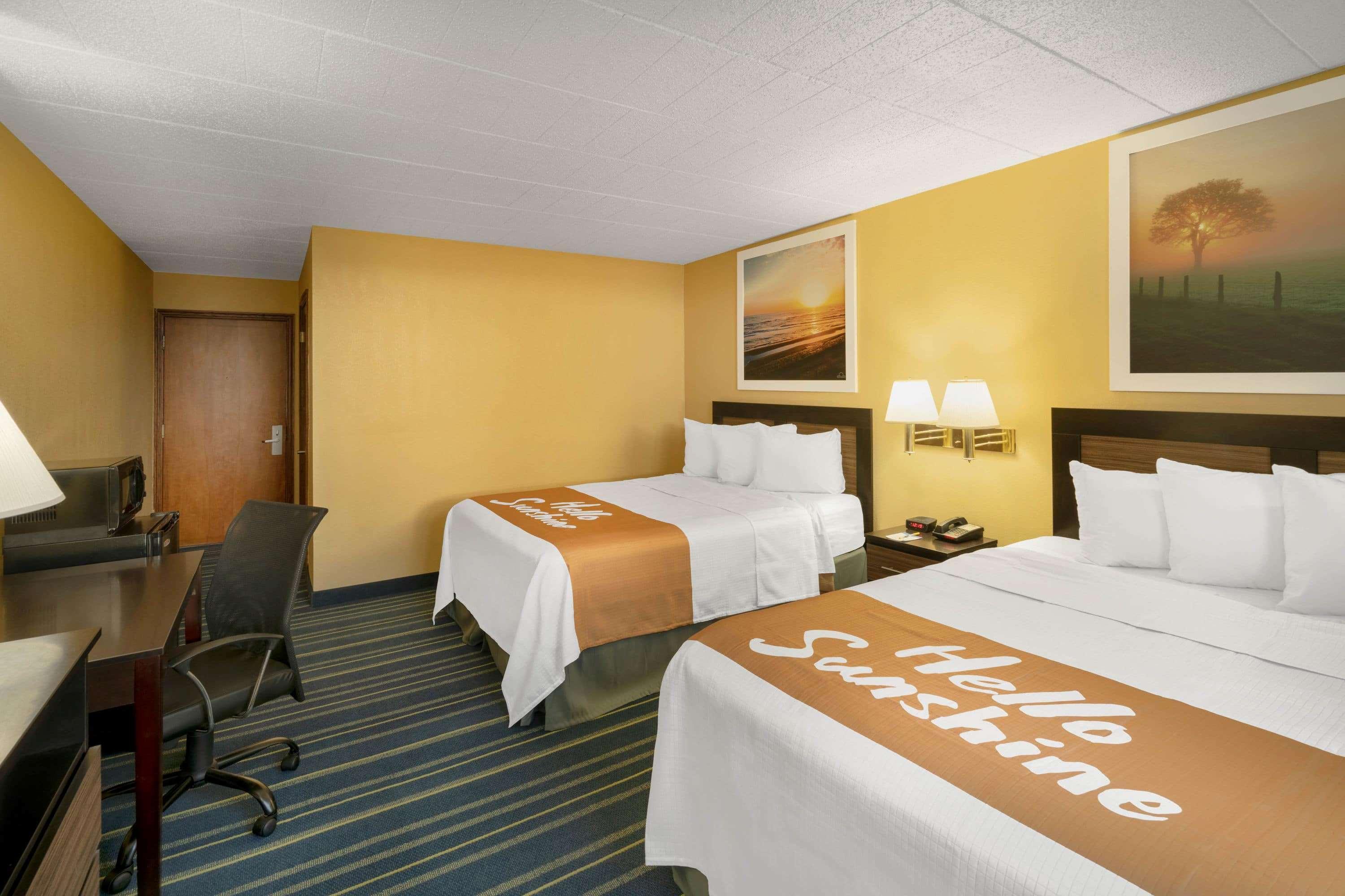 Days Inn By Wyndham Scranton Pa Dickson City Eksteriør bilde