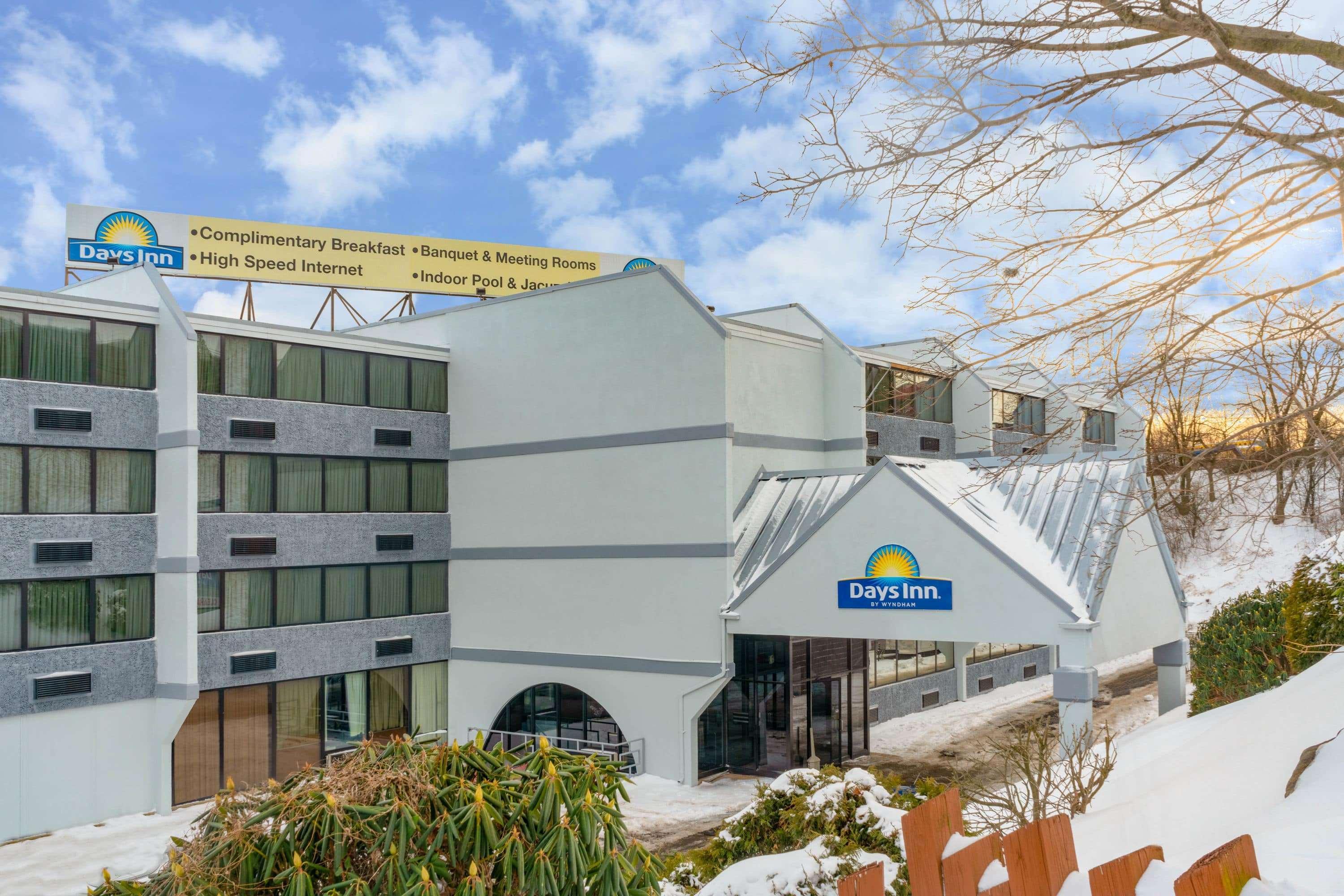 Days Inn By Wyndham Scranton Pa Dickson City Eksteriør bilde