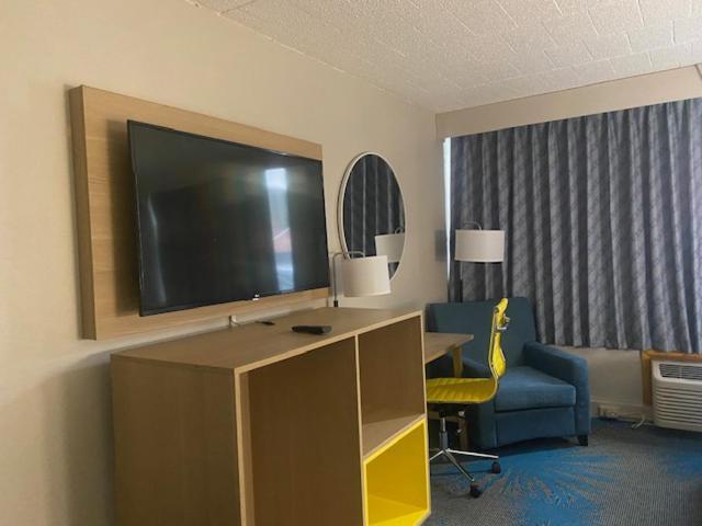 Days Inn By Wyndham Scranton Pa Dickson City Eksteriør bilde